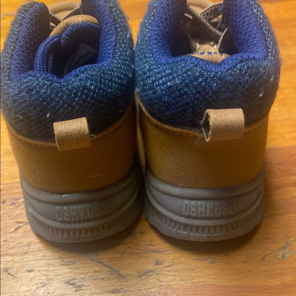 OshKosh B'gosh Brown Boots with Lace-Up Design and Durable Soles size 4 …